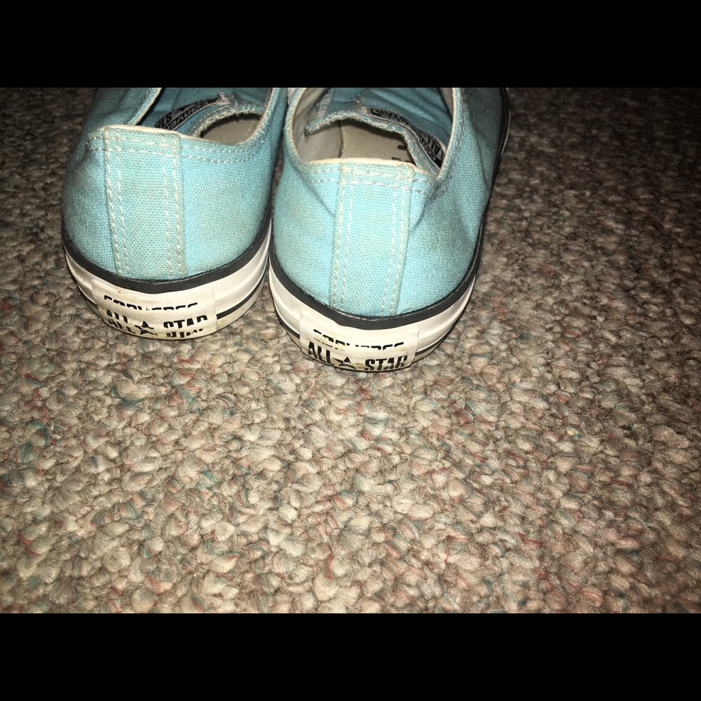 Converse - Picture 2 of 2